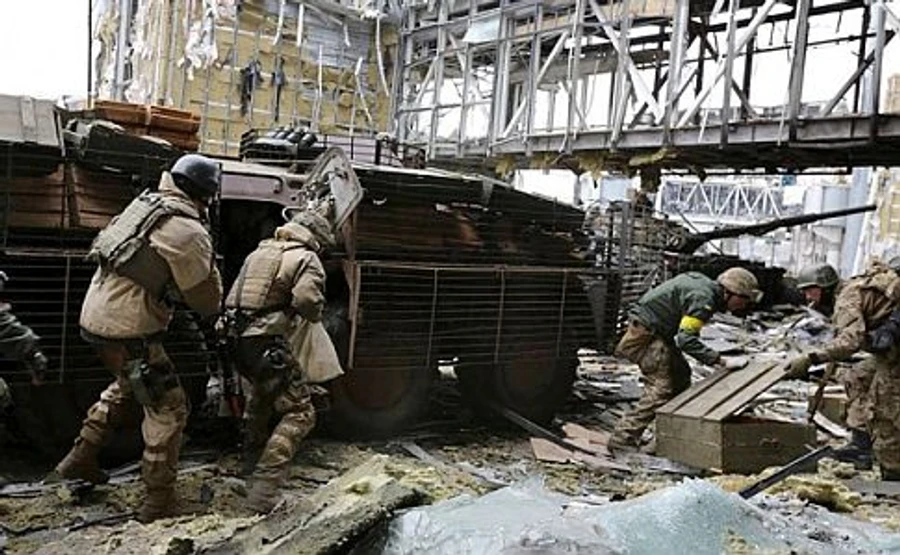 Впізнання тіл загиблих кіборгів майже завершено - Полторак