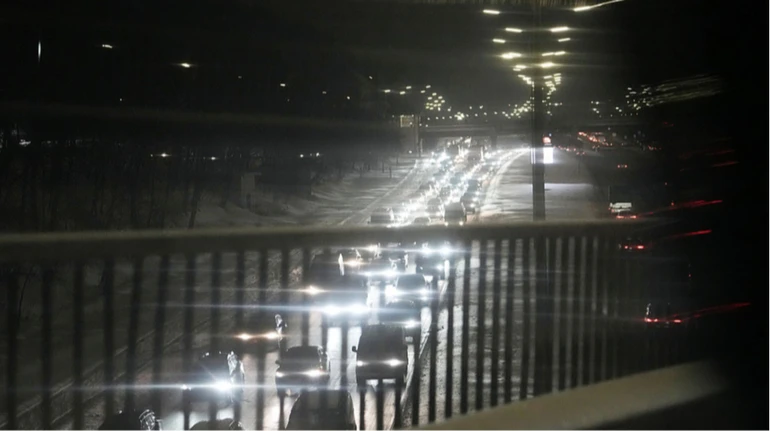 Bolt та Uklon хочуть отримати дозвіл на роботу таксі у Києві в комендантську годину