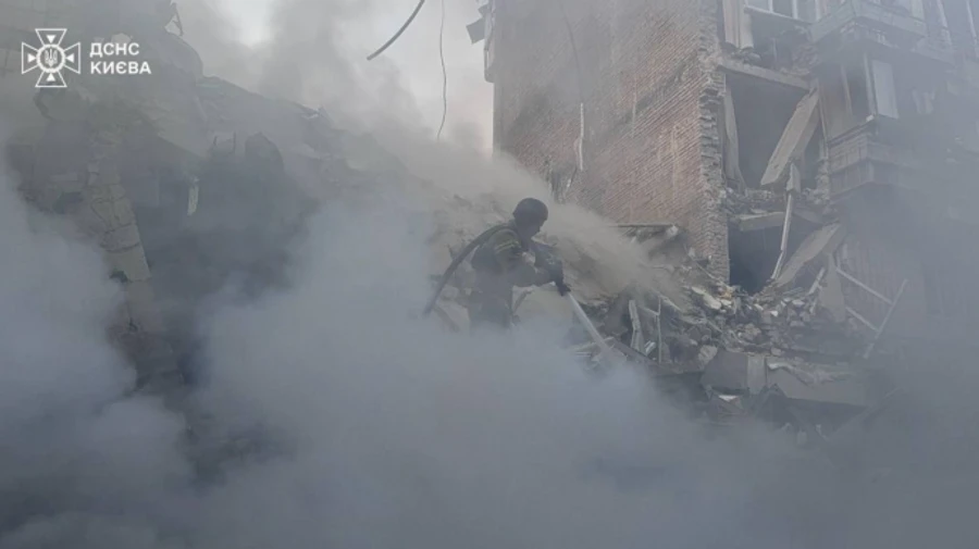 Zelenskyy: Russia fires over 440 drones and 32 missiles against Ukraine