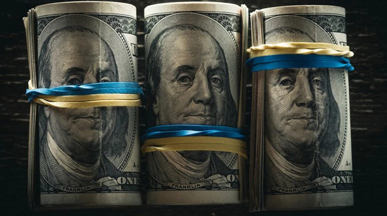 Нацбанк готовится отвязать курс доллара. Когда это может произойти и от чего будет зависеть?