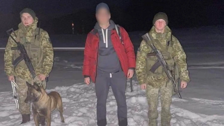 Прикордонники затримали мандрівника, який пішки пробирався до Польщі