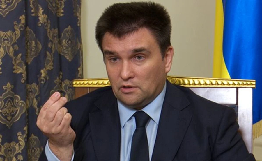 Кремль продолжает пытать украинских политзаключенных - Климкин