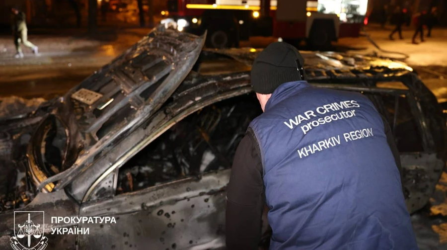 РФ нанесла удар по Харькову: возник пожар, 8 пострадавших