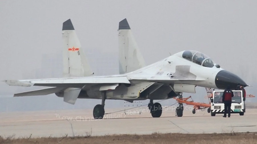 Тайвань заявляє, що вісім китайських винищувачів перетнули серединну лінію протоки