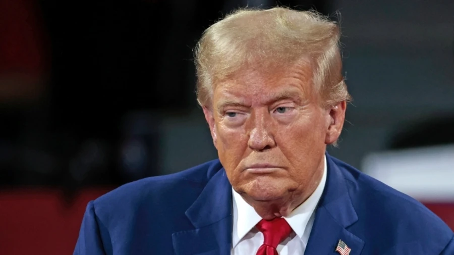 Трамп заявив донорам, що вирішення конфліктів виявилося складнішим, ніж він думав – WSJ