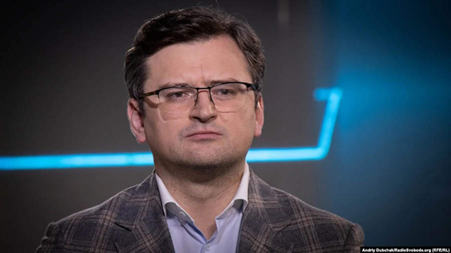 Кулеба подтвердил, что россияне планируют обстрелять Градами свою территорию