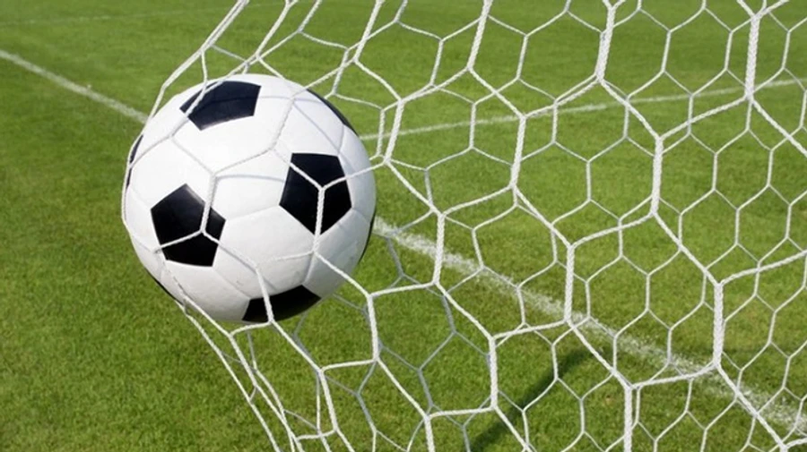 Динамо громить Минай у матчі 4 туру УПЛ