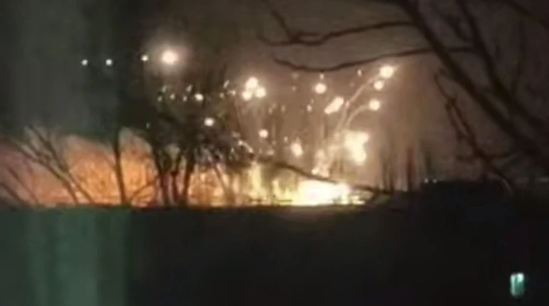 В оккупированном Должанске прогремели взрывы: вероятно, под удар попало хранилище ракет для ПВО врага