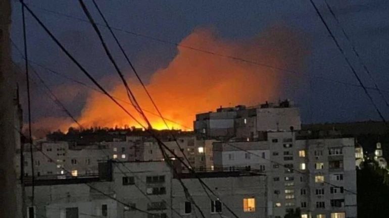 Explosions ring out in temporarily occupied Luhansk, Russians write about attack – photos, videos