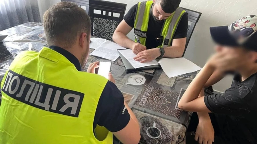 На Буковині судитимуть 17-річного псевдомінера