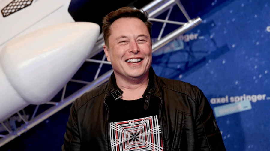 Після опитування в Twitter Маск продав частину акцій Tesla 