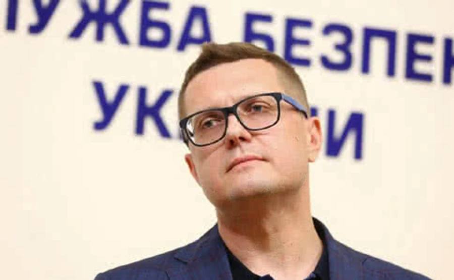 Глава СБУ Баканов впервые показал декларацию: испанской фирмы там нет