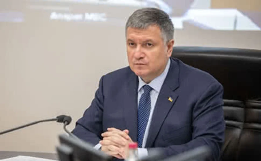 До кінця дня експрес-тести на коронавірус будуть у всіх областях — Аваков