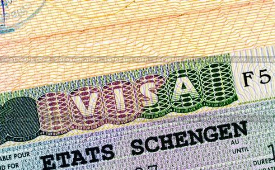 ЄС відклав рішення щодо безвізового режиму для України до вересня – ЗМІ