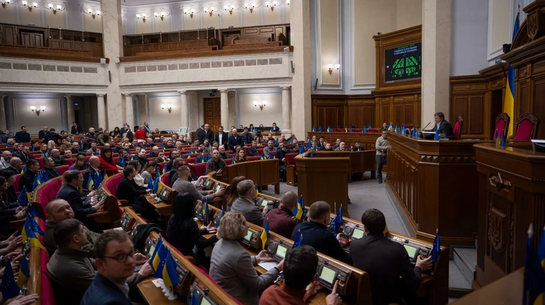 Ядро Слуги народу у ВР скоротилось до 120 депутатів – стаття УП