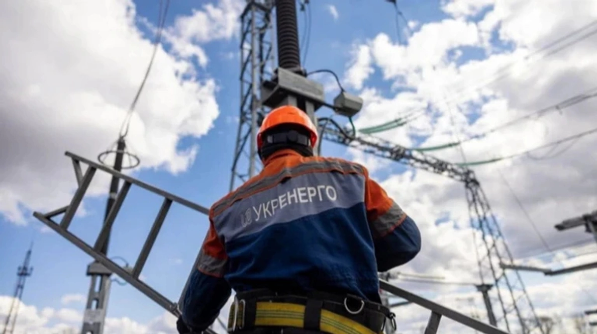 Some consumers in three Ukrainian oblasts left without power due to combat ...