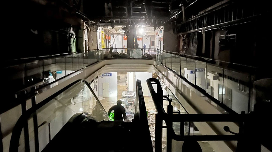 Shopping centre near Dnipro burns down in Russian attack – photos