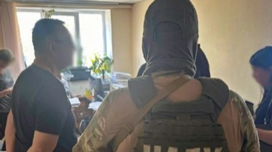 ВАКС засудив до 5 років тюрми суддю за отримання 2 000 доларів хабаря