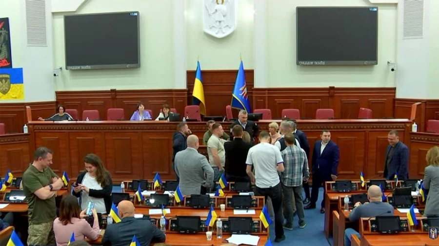 Київрада не змогла зібратись на засідання: Кличко заявив про тиск