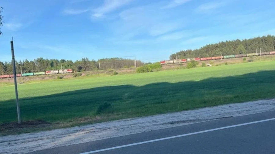 У Бєлгородській області РФ потяг наїхав на вибухівку, рух призупинили