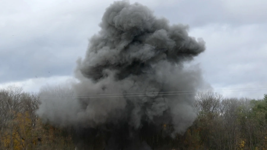 Officials hit by Russian landmine in Belgorod Oblast, one of them has legs blown off