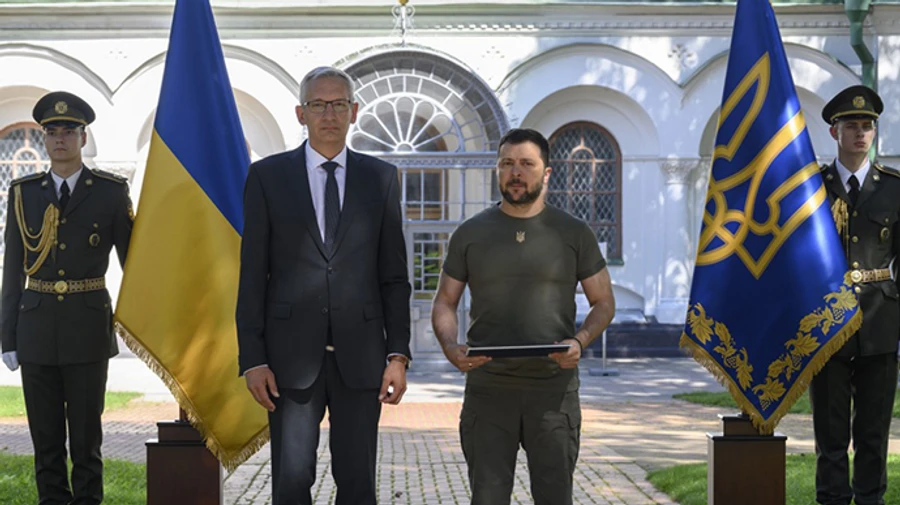 Zelenskyy accepts credentials from new ambassadors of Germany and Sweden