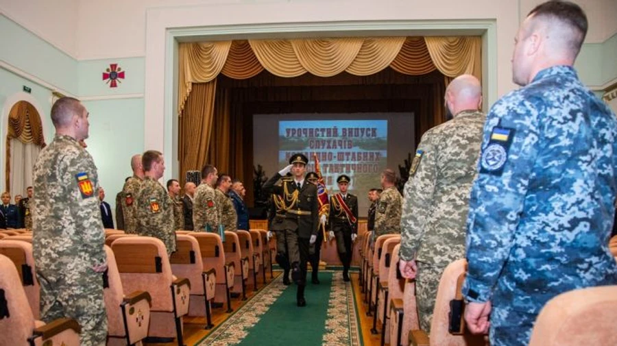 Міноборони сформує кадровий резерв для просування військових по службі