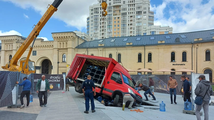 Фонтан на Арсенальній уже відновили й протестували – Кличко