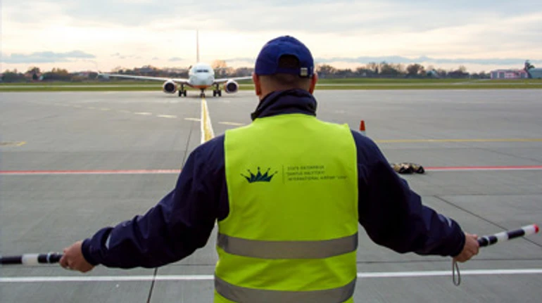 Буде трясти до 2024 року: як авіакомпанії пережили рік пандемії і що з планами на Україну