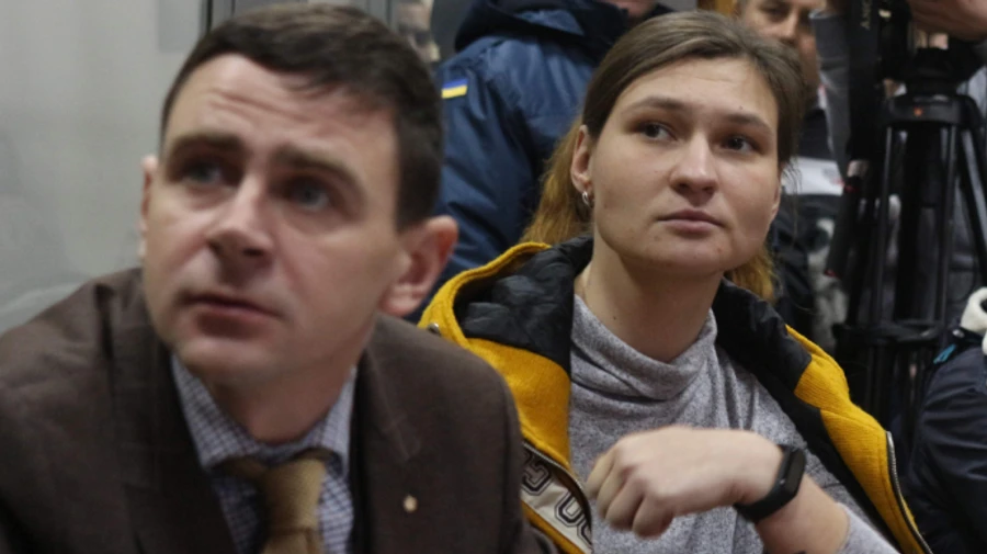 Вбивство Шеремета: з підозрюваної Дугарь зняли електронний браслет