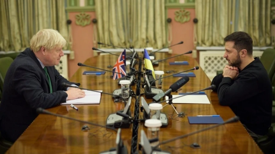 Boris Johnson: Zelenskyy's ratings are not 4%, they're about the same as Trump's