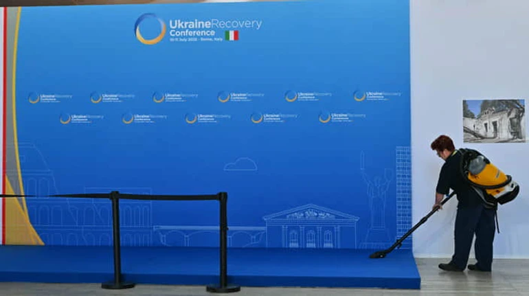 Время войны и реформ. Почему Украина должна изменить формат конференций по восстановлению