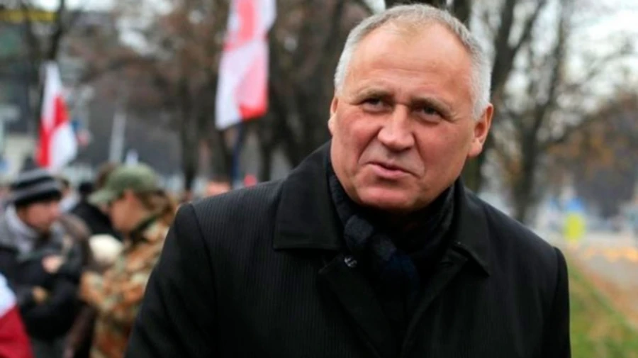 Звільнений режимом Лукашенка політв’язень Статкевич відмовився залишати Білорусь і тепер зник