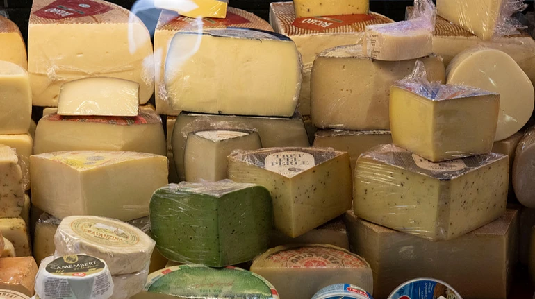 В Україні зростає попит на сир, але здебільшого на імпортну продукцію