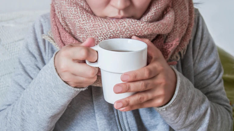 Як зігрітися, коли немає опалення? Поради від МОЗ