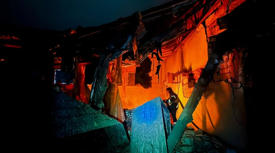 На Київщині вирували пожежі внаслідок російської атаки