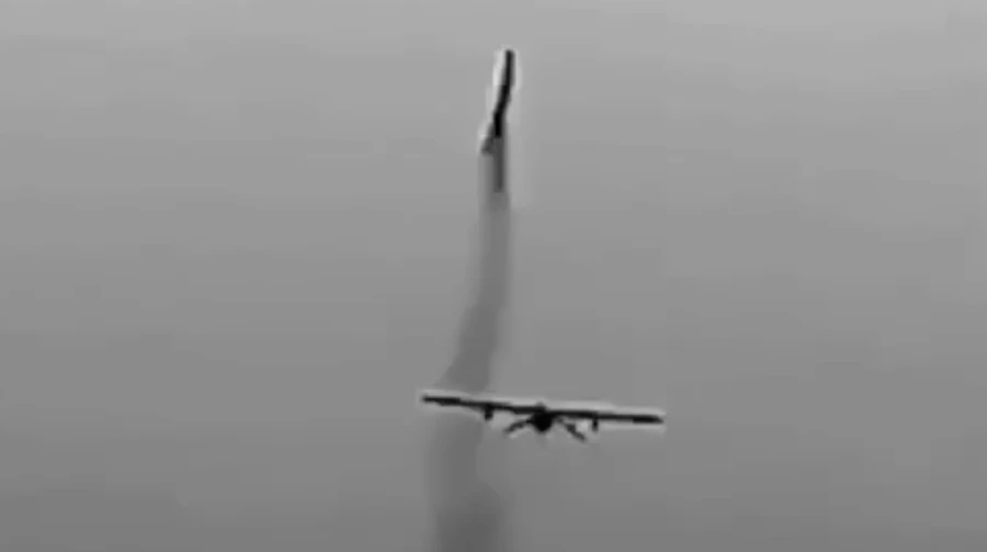 Ukrainian drone attacks Russian troops in Crimea with rockets – video