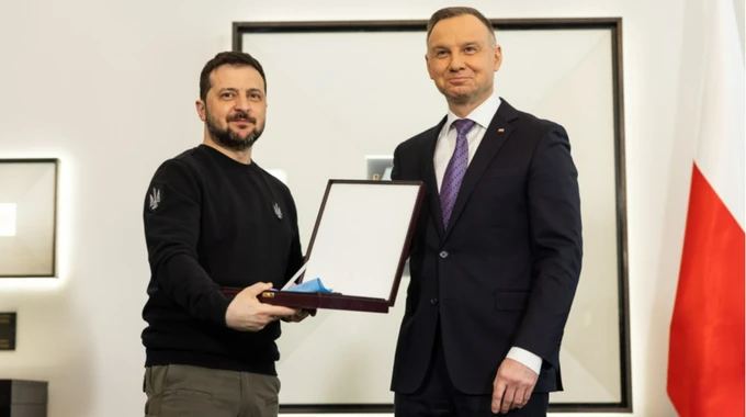 Навроцкий постановил лишить Зеленского ордена Белого Орла | Украинская  правда