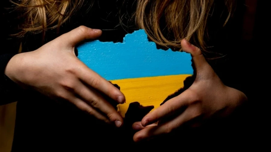 Ukraine brings back two teenagers subjected to constant pressure and violence from occupation