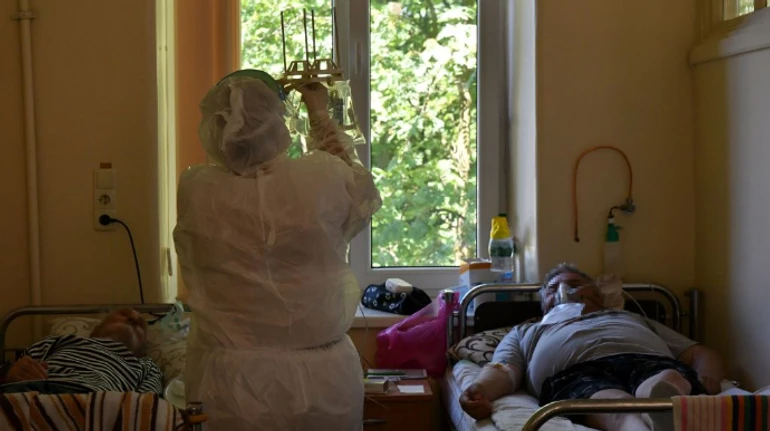 COVID-19: Украина — третья в мире по смертности