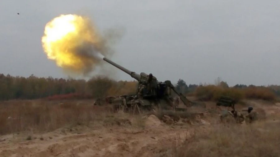 Боевики в Донбассе снова стреляли из артиллерии большого калибра