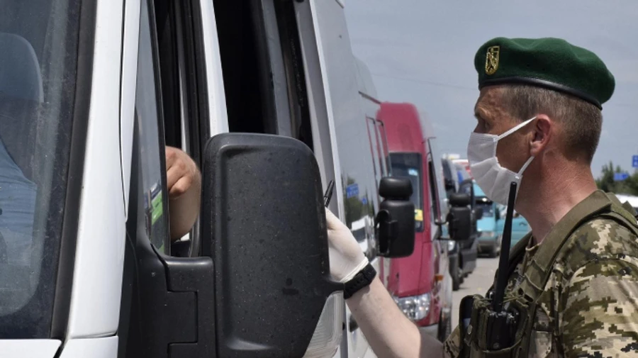 Ночью возобновили пропуск авто на еще одном пункте пропуска с Польшей