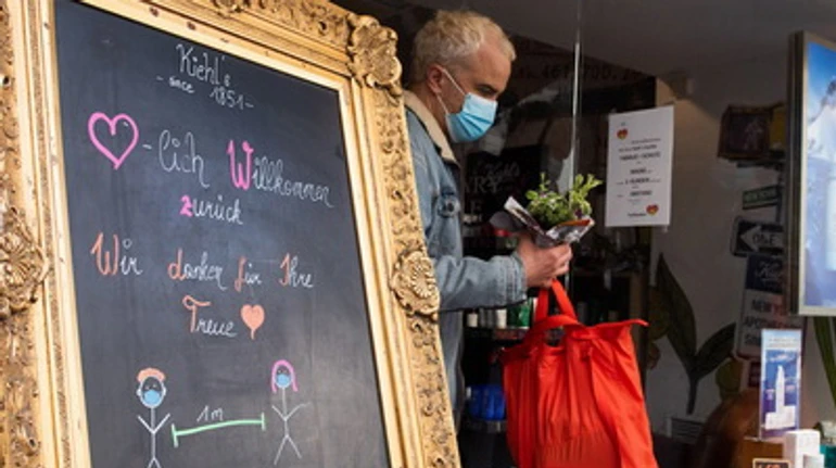 Шлях до нормальності: як Австрія стала лідером з пом'якшення карантину