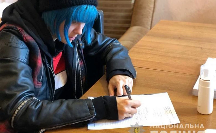 Полиция вернула MARUV вещи, которые грабитель украл из ее машины