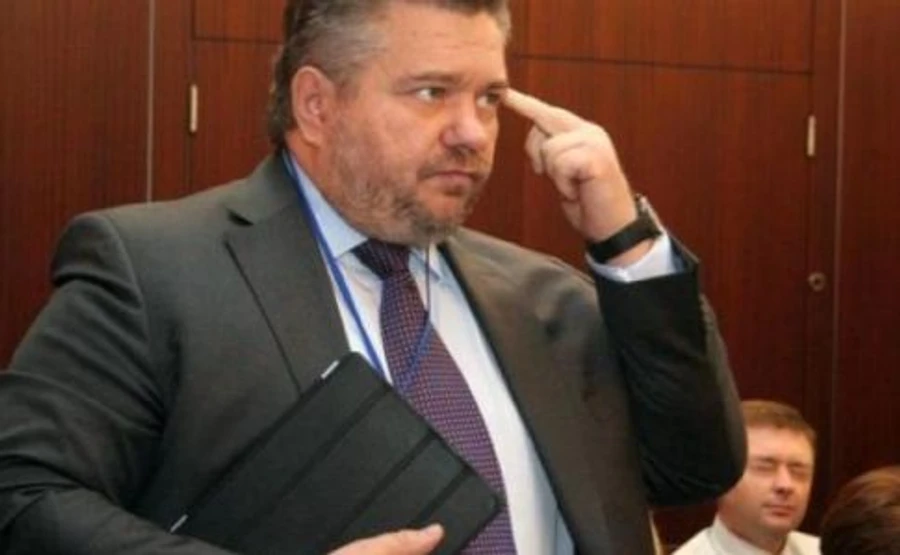 Адвокат: Порошенка просять на поліграф, аби лише нічого не доводити