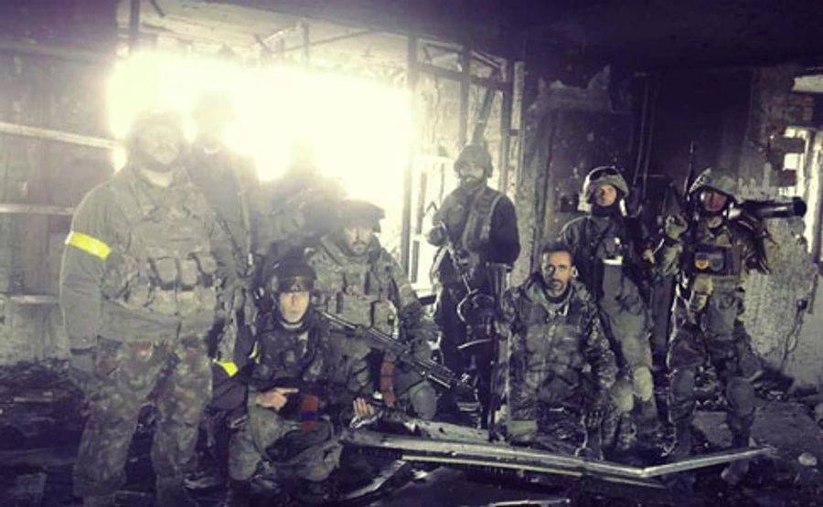 У Міноборони вшанували кіборгів, які загинули під час оборони ДАП