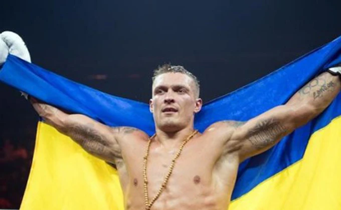 Боксер Усик відповів, чий Крим