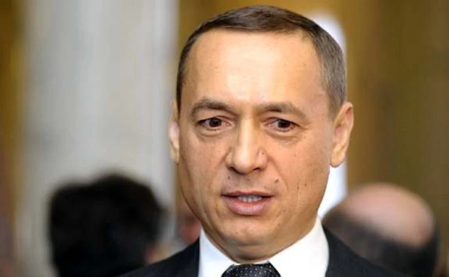 Детективи НАБУ намагаються вручити Мартиненку підозру – Гриценко