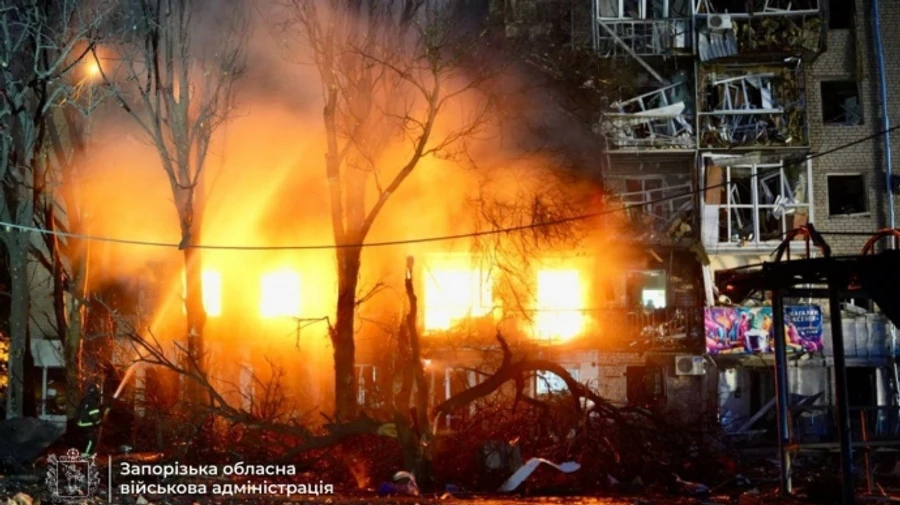Russia conducts large-scale attack on Zaporizhzhia, killing one person and injuring 22 more – photos, videos