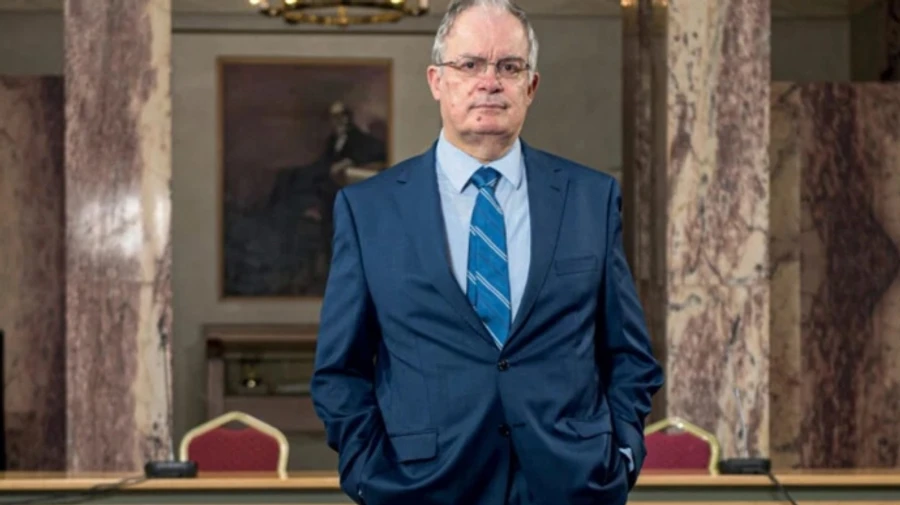 Парламентарии Греции избрали нового президента страны с четвертой попытки